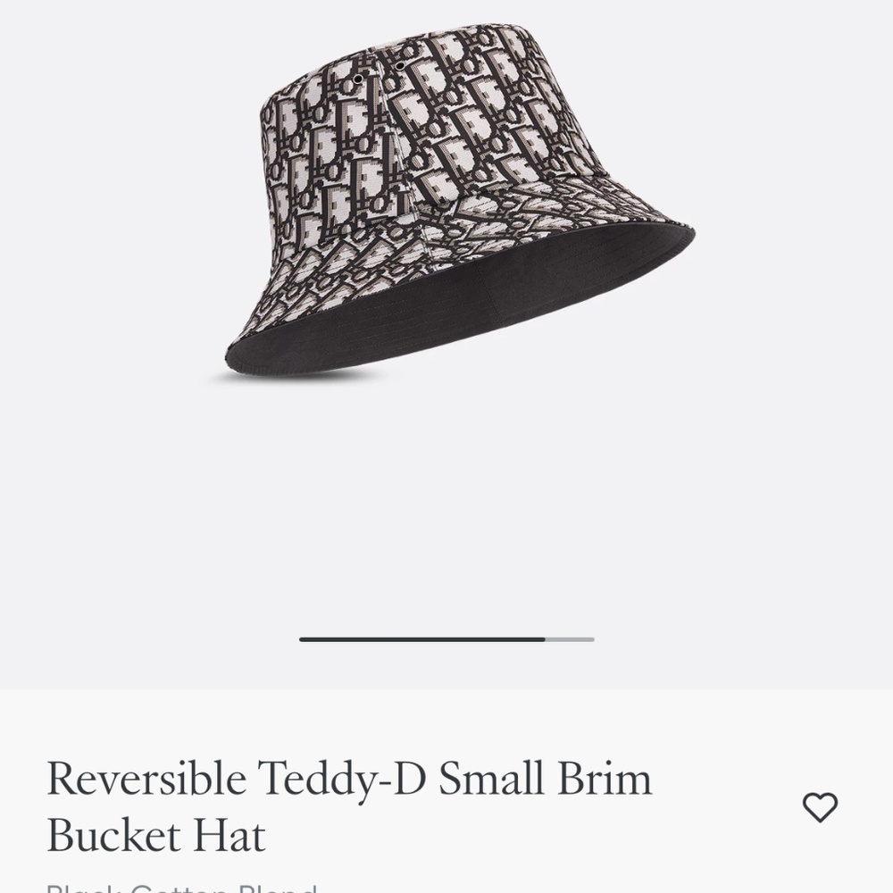 boucle that Christian Dior